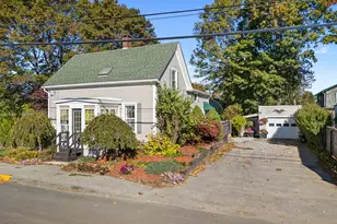 57 Pleasant St, Rockland, ME 04841 - Photo 1