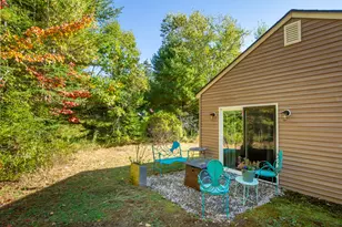 107 S Shore Dr, Owls Head, ME 04854 - Photo 26
