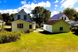 90 Somerset St, Millinocket, ME 04462 - Photo 4