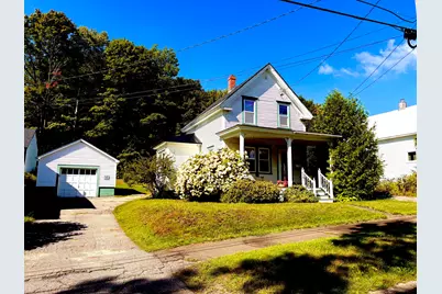 90 Somerset Street, Millinocket, ME 04462 - Photo 2