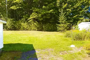 90 Somerset St, Millinocket, ME 04462 - Photo 6