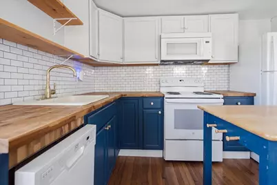 230 Water Street, Hallowell, ME 04347 - Photo 6