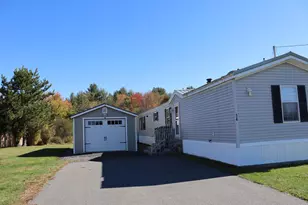 14 Willowbrook Ln, Levant, ME 04456 - Photo 1