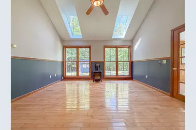 25 Fieldcrest Drive, Gorham, ME 04038 - Photo 8