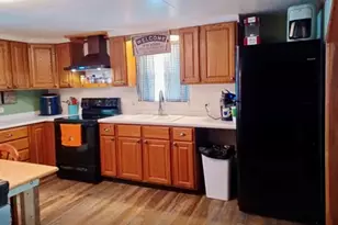 107 Morse St, Van Buren, ME 04785 - Photo 6