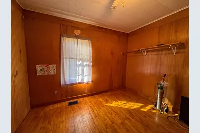 16 Elm Street, East Millinocket, ME 04430 - Photo 16