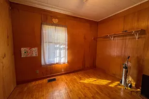 16 Elm St, East Millinocket, ME 04430 - Photo 16