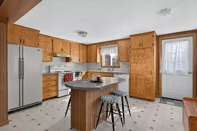 784 Park Street, Livermore Falls, ME 04254 - Photo 8