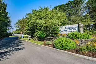 148 Breakwater Dr, South Portland, ME 04106 - Photo 2