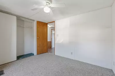 2 Purington Avenue, Mechanic Falls, ME 04256 - Photo 18