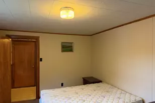 235 Bates St, Millinocket, ME 04462 - Photo 20