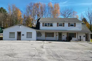 235 Bates St, Millinocket, ME 04462 - Photo 2
