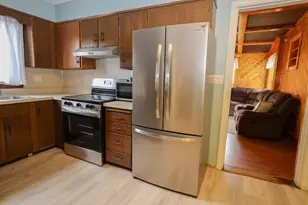 9 Carver St, Mexico, ME 04257 - Photo 8
