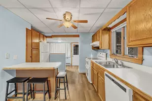 161 Pittsfield Ave, Palmyra, ME 04965 - Photo 8