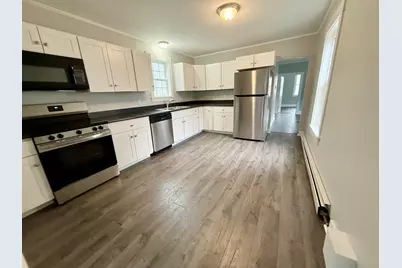 72 Gill Street, Auburn, ME 04210 - Photo 4