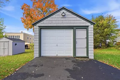 206 Webber Avenue, Lewiston, ME 04240 - Photo 16