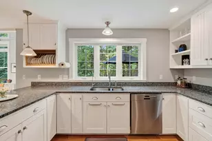 26 Tenney St, Yarmouth, ME 04096 - Photo 32