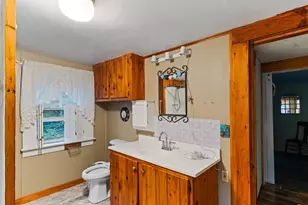 39 School St, Nobleboro, ME 04555 - Photo 12