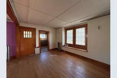 421 Penobscot Avenue, Millinocket, ME 04462 - Photo 2
