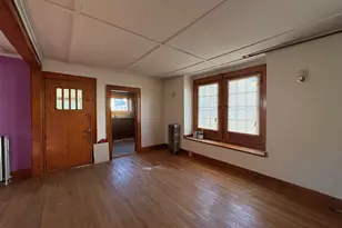 421 Penobscot Ave, Millinocket, ME 04462 - Photo 2