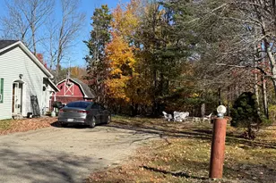 19 Pinkham St, Lincoln, ME 04457 - Photo 4
