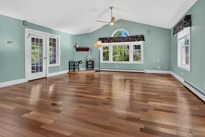 15 Coolidge Avenue, Hampden, ME 04444 - Photo 12