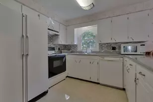 189 Guinea Rd, Biddeford, ME 04005 - Photo 20