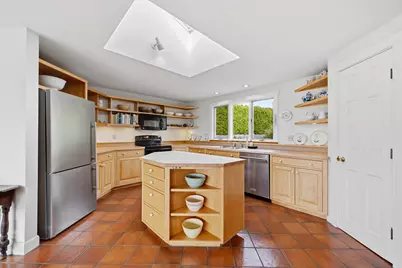 140 Porter Street, Rockport, ME 04856 - Photo 16