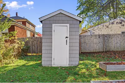 105 Edgeworth Avenue, Portland, ME 04103 - Photo 34