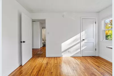 105 Edgeworth Avenue, Portland, ME 04103 - Photo 18