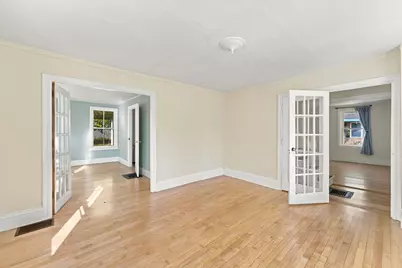 37 Broadway, Orono, ME 04473 - Photo 32