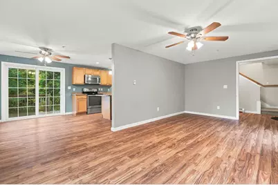 194 Merchants Row, Lebanon, ME 04027 - Photo 10