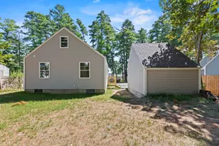 27 Chamberlain Ave, Brunswick, ME 04011 - Photo 18