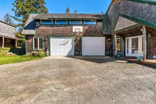 279 Brewer Rd, Robbinston, ME 04671 - Photo 26