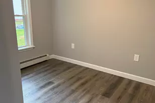 10 Silver St, Fairfield, ME 04937 - Photo 6