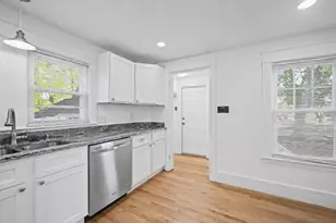 59 Hall St, South Portland, ME 04106 - Photo 4
