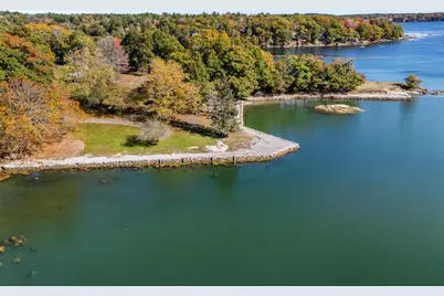 4 Crest Avenue, Boothbay Harbor, ME 04538 - Photo 68