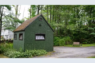 63 Mallett Drive, Topsham, ME 04086 - Photo 4