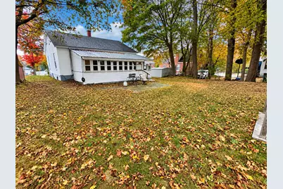 10 Enfield Street, Auburn, ME 04210 - Photo 2