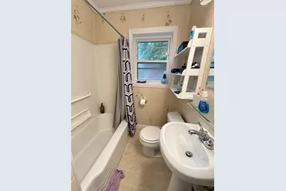 10 Enfield Street, Auburn, ME 04210 - Photo 16