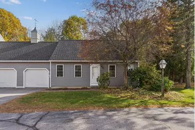14 Wisteria Way #4, South Portland, ME 04106 - Photo 2