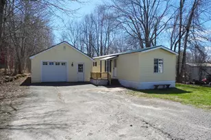 17 Maple St, Vassalboro, ME 04989 - Photo 1