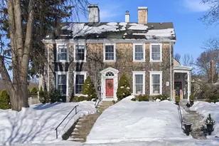 387 Danforth St, Portland, ME 04102 - Photo 1