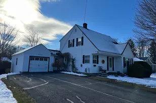 7 Madigan St, Houlton, ME 04730 - Photo 1