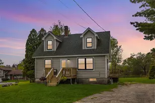 185 Ingraham Dr, Owls Head, ME 04854 - Photo 1