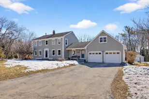 74 Hunts Point Rd, Cape Elizabeth, ME 04107 - Photo 1