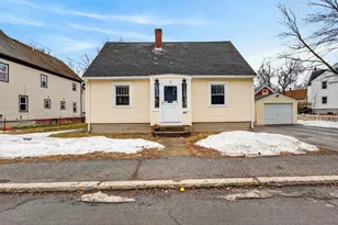 26 Vernon St, Saco, ME 04072 - Photo 1