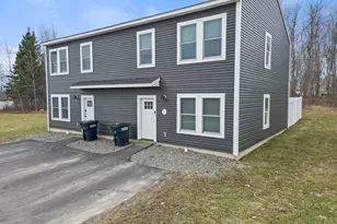 35 Wildwood Dr, Bangor, ME 04401 - Photo 1