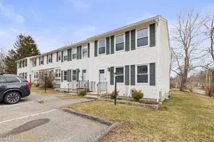 60 King St, Saco, ME 04072 - Photo 1