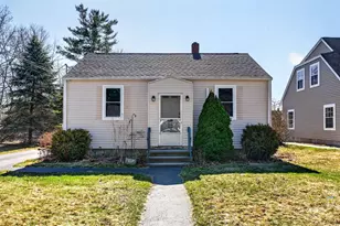 20 Providence Ave, Falmouth, ME 04105 - Photo 1